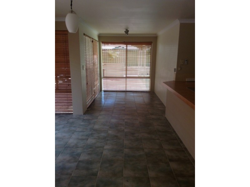 4 Blackbird Glen, Quinns Rocks WA 6030