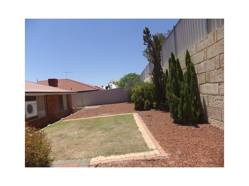 40 James Cook Avenue, Quinns Rocks WA 6030