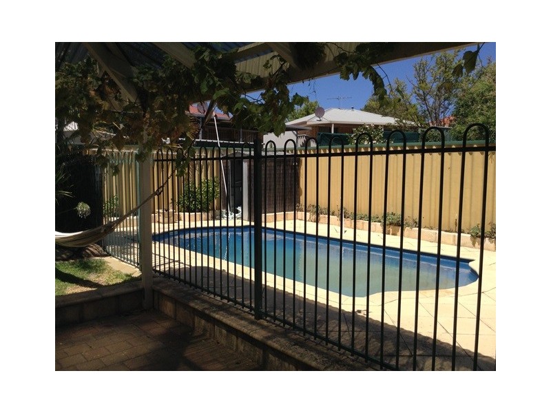 26 Renshaw Boulevard, Clarkson WA 6030