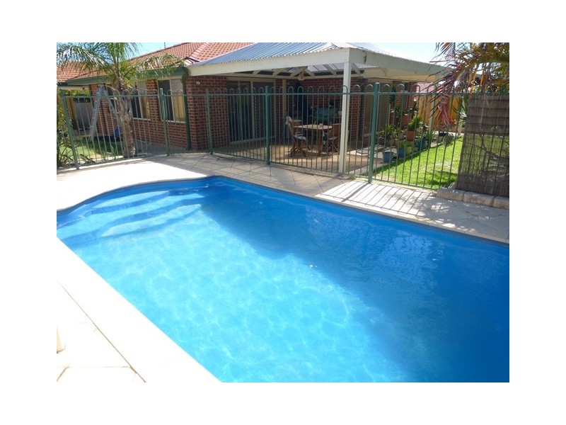 26 Renshaw Boulevard, Clarkson WA 6030