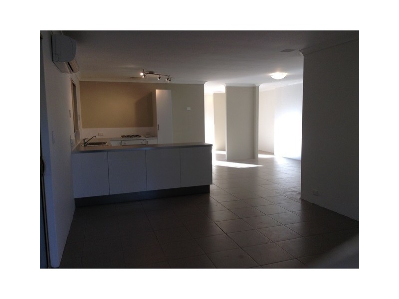 37 Kinbay Entrance, Mindarie WA 6030