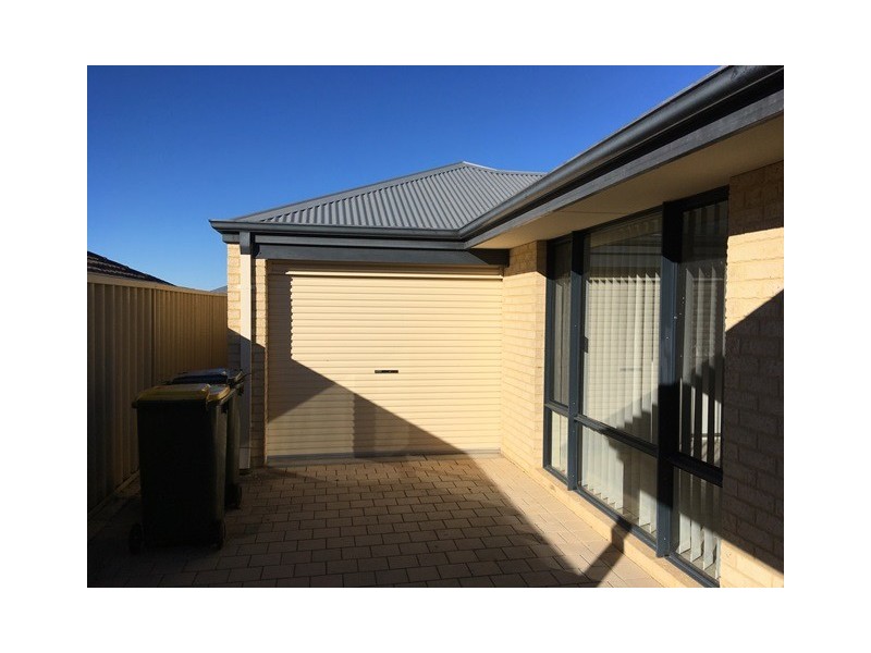 7 Finglas Meander, Butler WA 6036