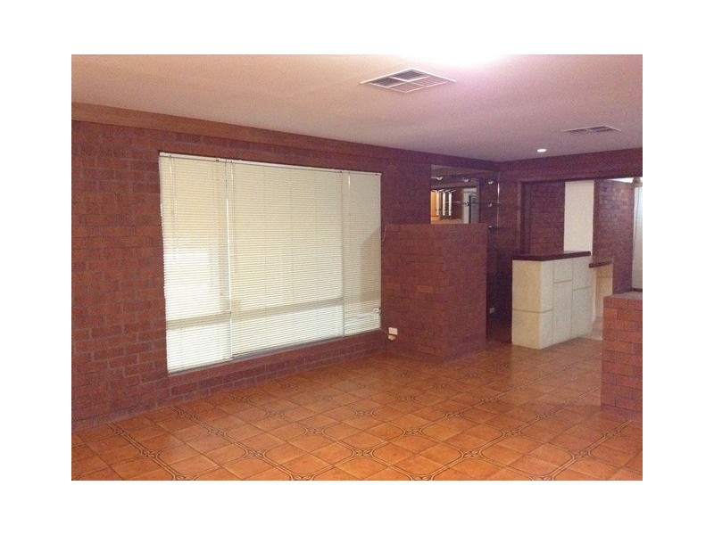 24 Dallas Crescent, Wanneroo WA 6065