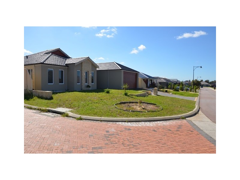 21 Cyandra Loop, Banksia Grove WA 6031