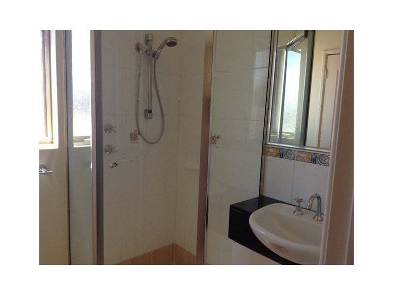 21/2 Plaistow Street, Joondalup WA 6027