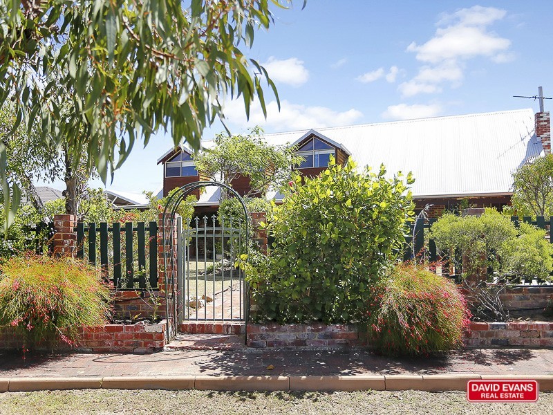 10 Birnam Court, Yanchep WA 6035