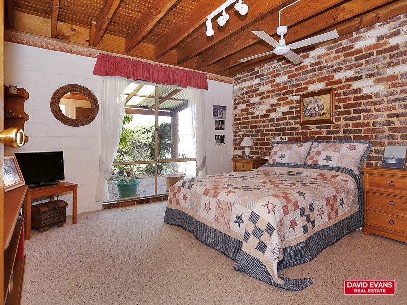 10 Birnam Court, Yanchep WA 6035