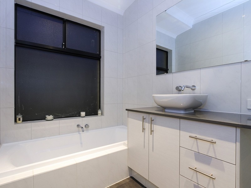 61 Leeway Loop, Alkimos WA 6038