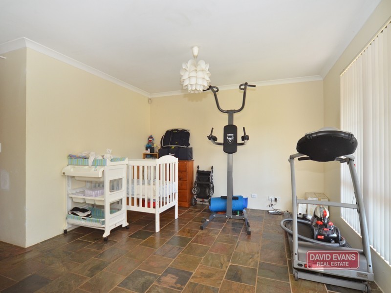 2 Palermo Court, Merriwa WA 6030