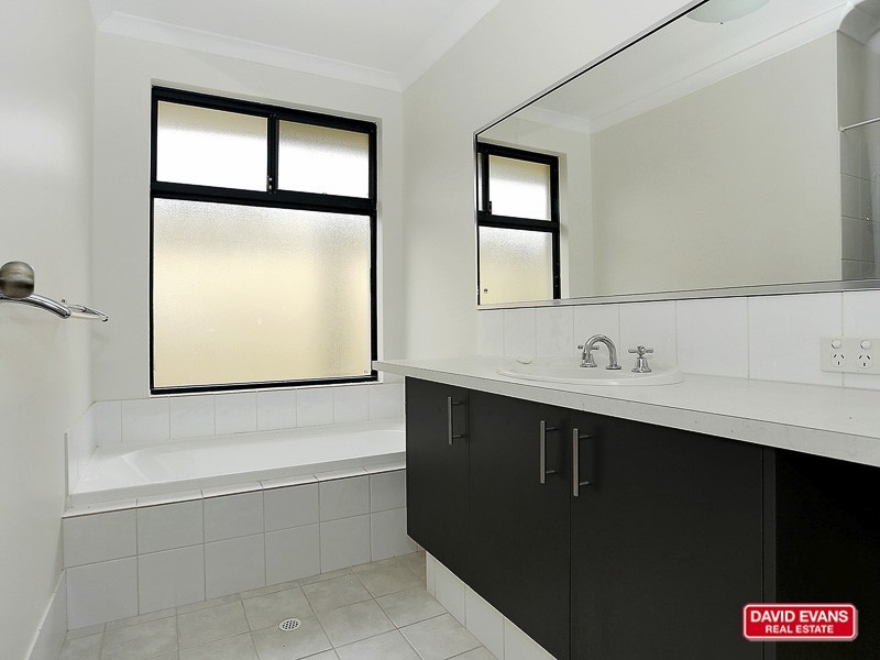 9 Liberty Drive, Clarkson WA 6030