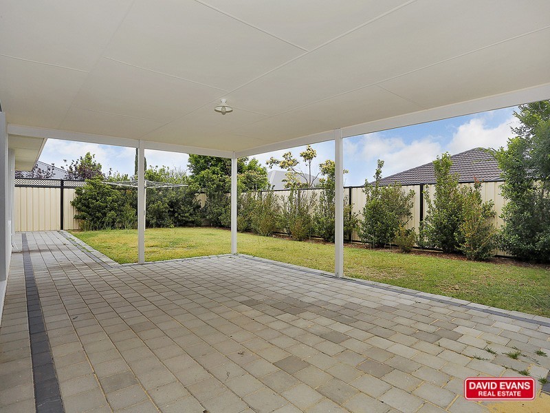 9 Liberty Drive, Clarkson WA 6030