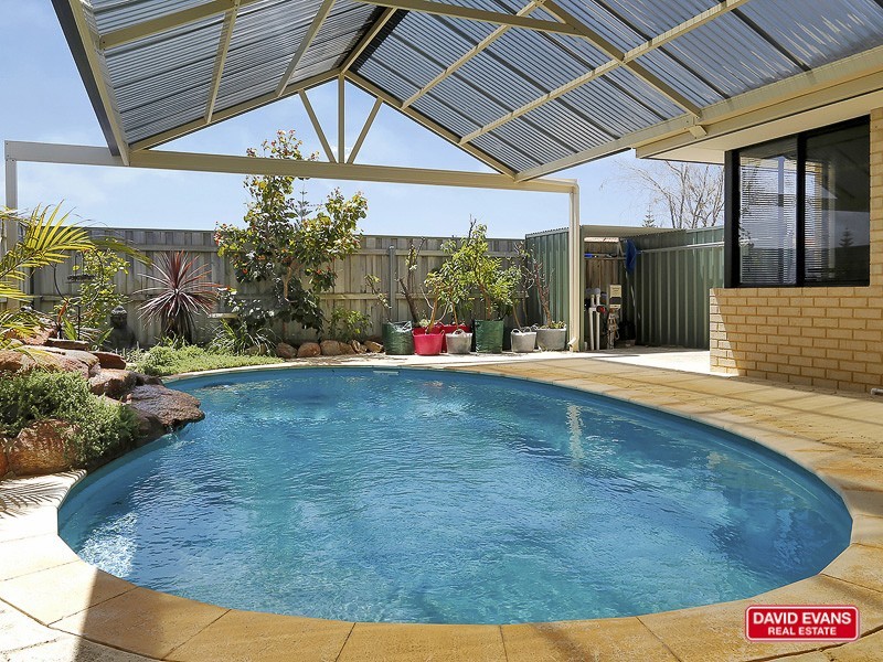 44 Dumaresq Loop, Quinns Rocks WA 6030