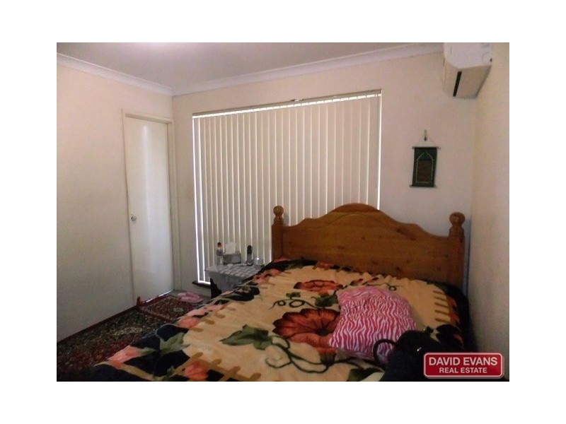 11 Royal Scot Loop, Currambine WA 6028