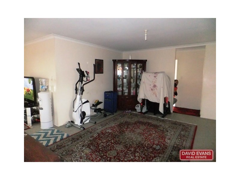 11 Royal Scot Loop, Currambine WA 6028