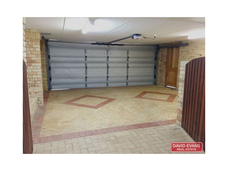 21 Tenby Close, Merriwa WA 6030