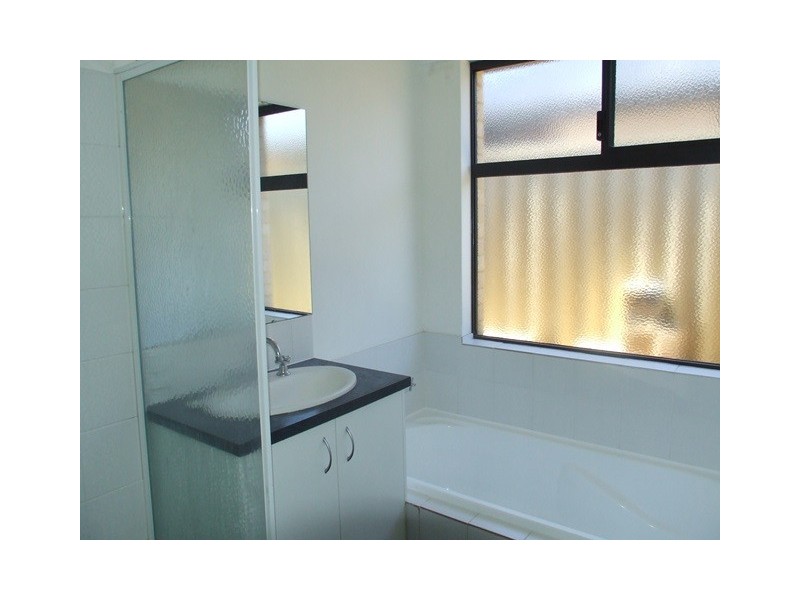 4 Prenton Street, Butler WA 6036