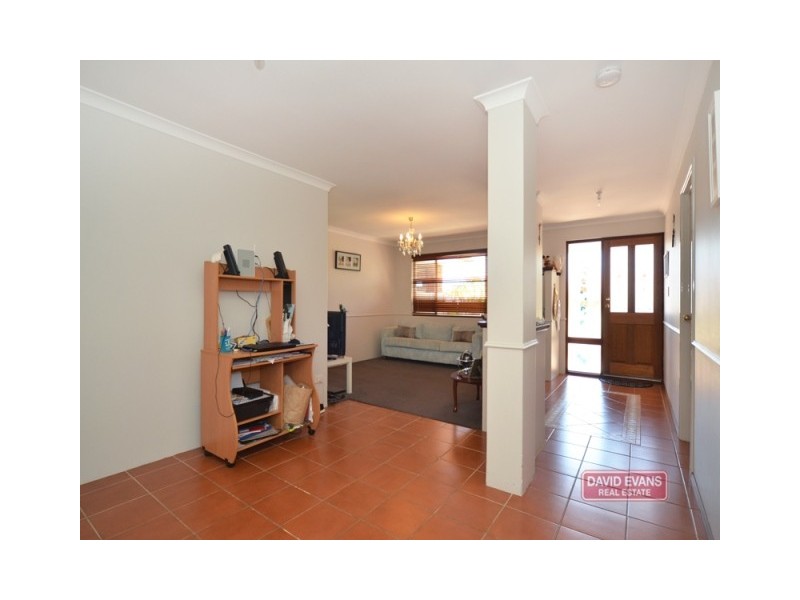 72 Stonehaven Parade, Kinross WA 6028