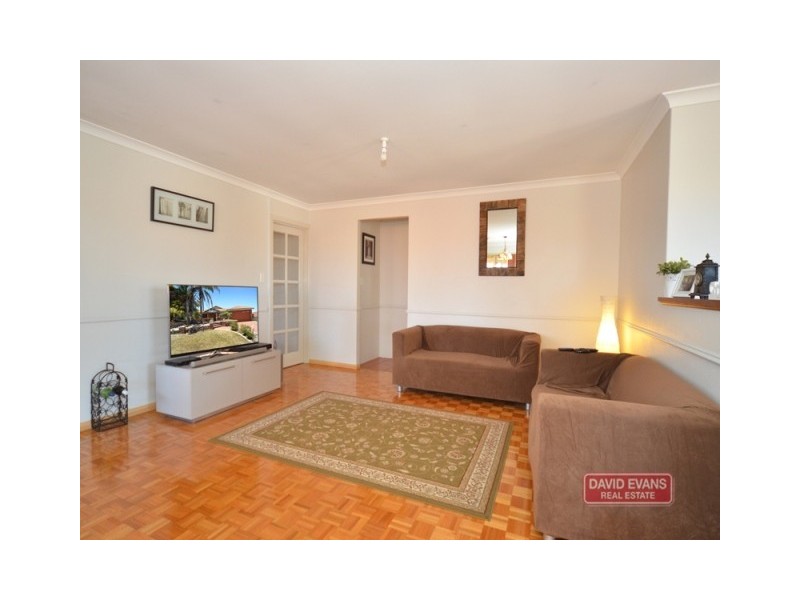 72 Stonehaven Parade, Kinross WA 6028