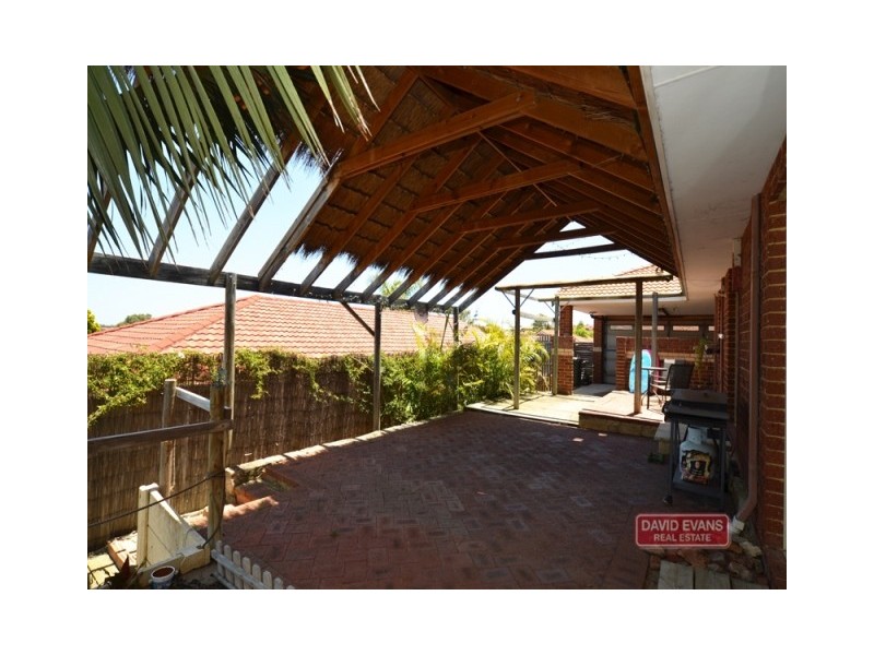 72 Stonehaven Parade, Kinross WA 6028