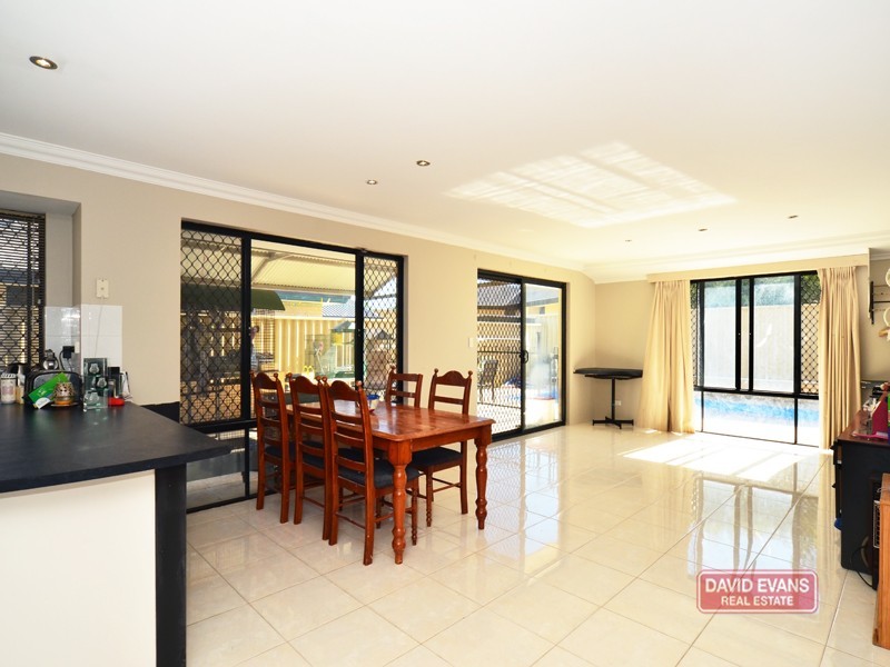 31 Donabate Road, Ridgewood WA 6030