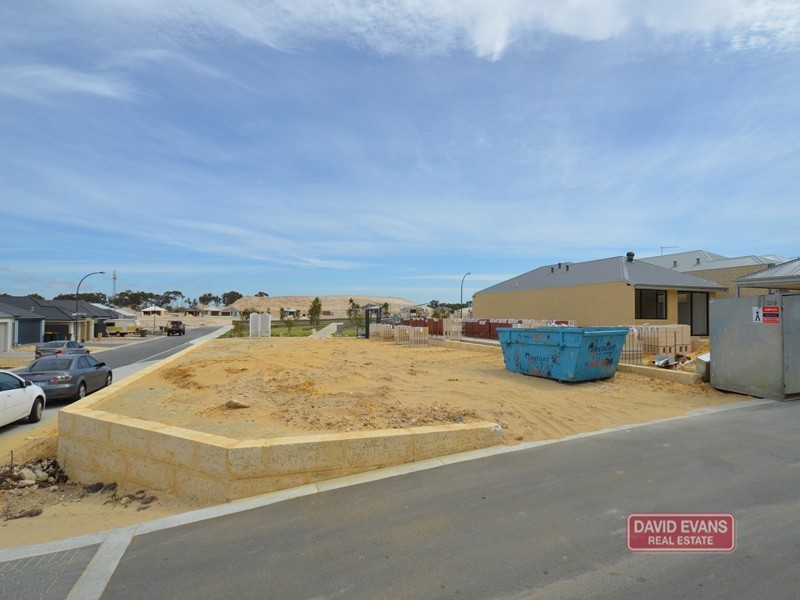 37 Dunk Street, Yanchep WA 6035