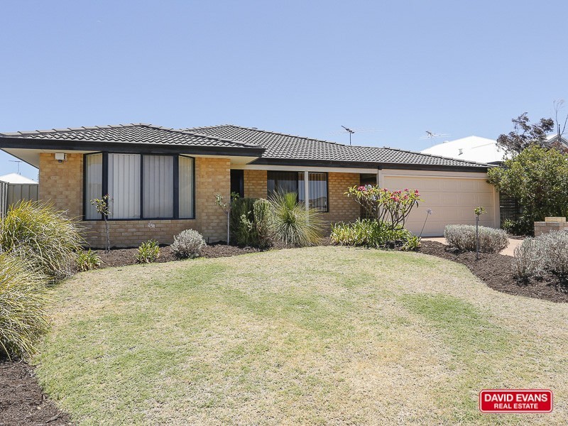15 Mowbray Square, Clarkson WA 6030