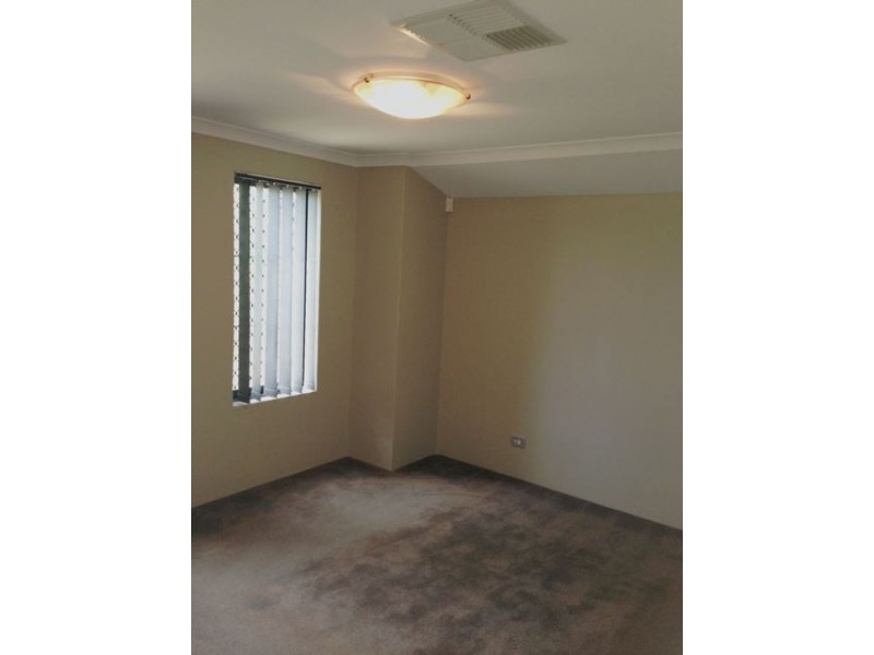 111 Seagrove Blvd, Merriwa WA 6030