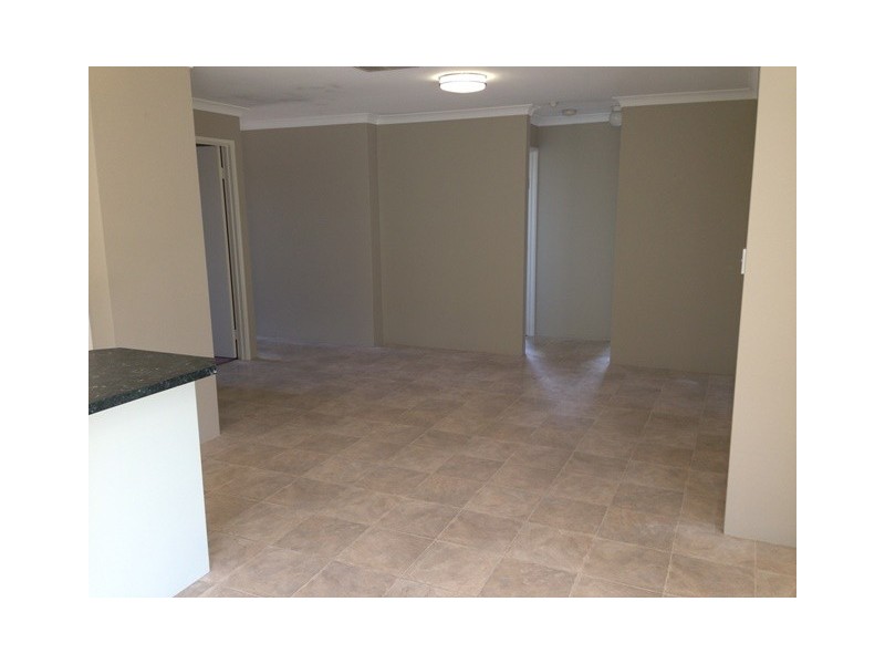 111 Seagrove Blvd, Merriwa WA 6030