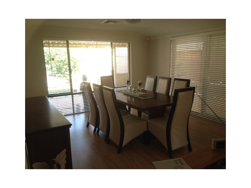 28 Bombala Close, Merriwa WA 6030