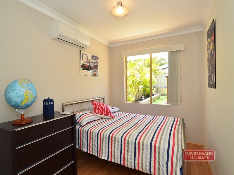 17 Gunida Street, Mullaloo WA 6027