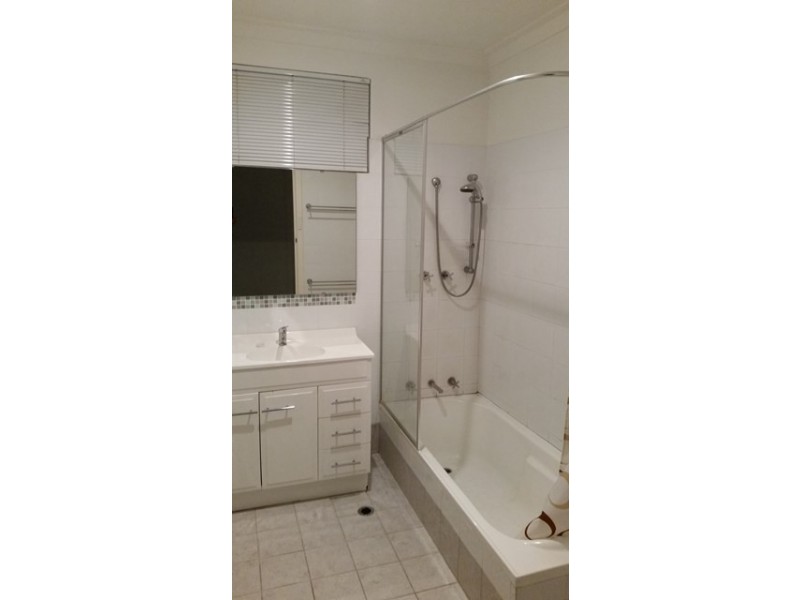 19 Roebuck Drive, Salter Point WA 6152