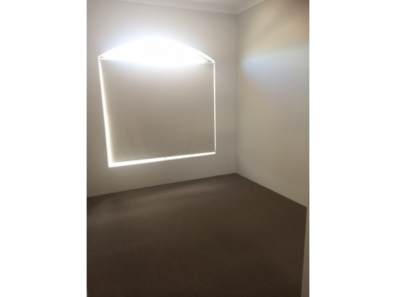 37 Aureate Way, Eglinton WA 6034