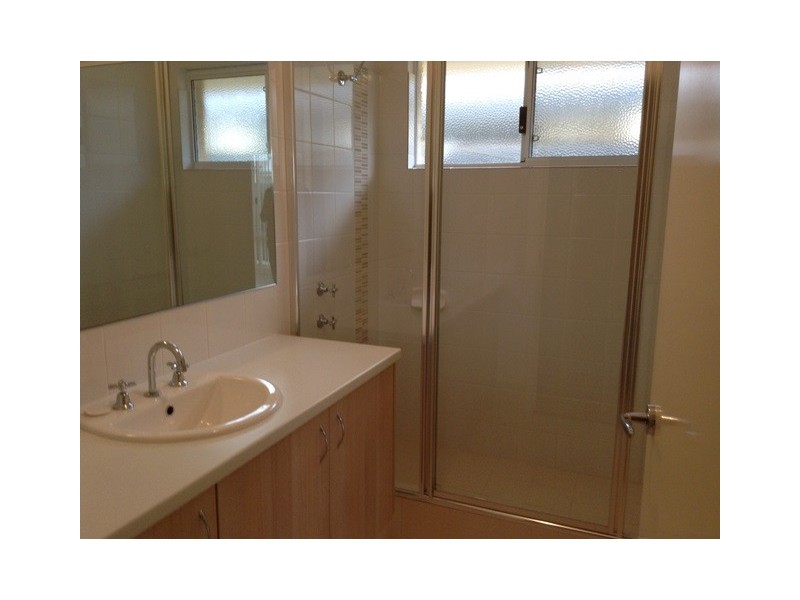 17 Dillwynia Bend, Banksia Grove WA 6031