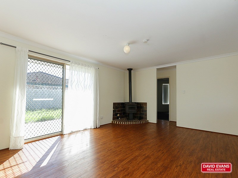 15 Hyland Crescent, Clarkson WA 6030