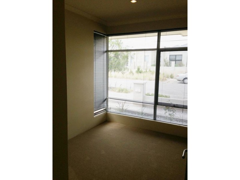 11 Carrabelle Street, Butler WA 6036