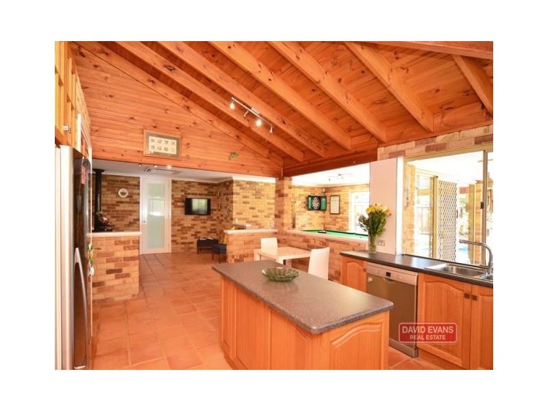 17 Gunida Street, Mullaloo WA 6027