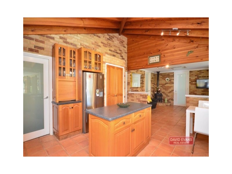 17 Gunida Street, Mullaloo WA 6027