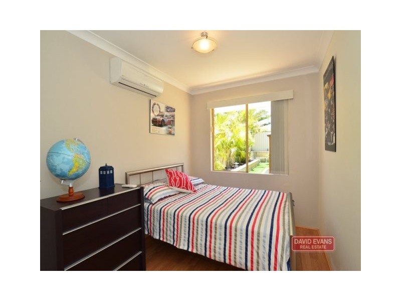 17 Gunida Street, Mullaloo WA 6027