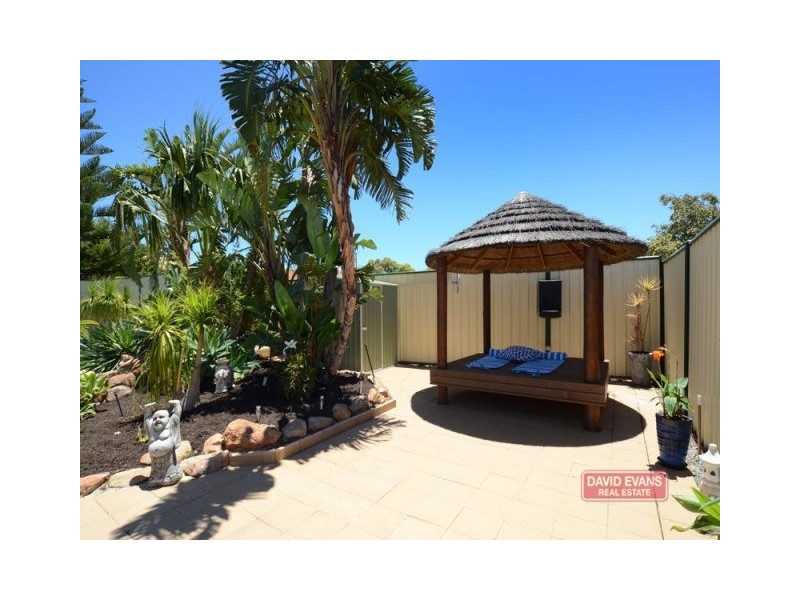 17 Gunida Street, Mullaloo WA 6027