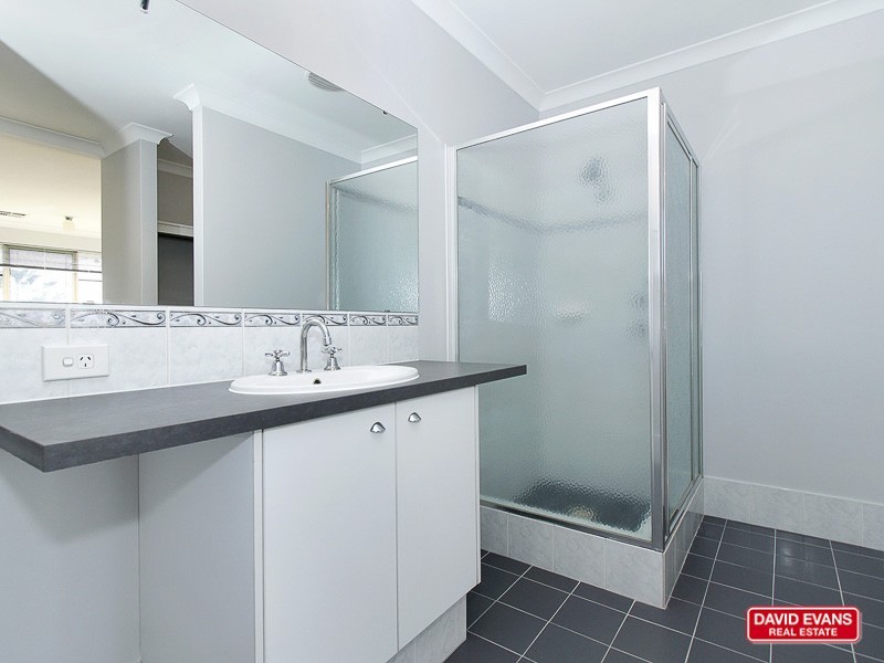 5 Exmouth Drive, Butler WA 6036