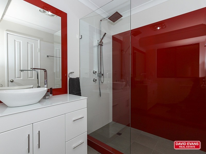 12 Dilkera Place, Quinns Rocks WA 6030