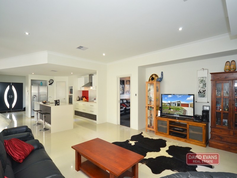 43 Karril Turn, Yanchep WA 6035