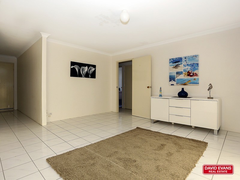 6 Bateson Heights, Clarkson WA 6030