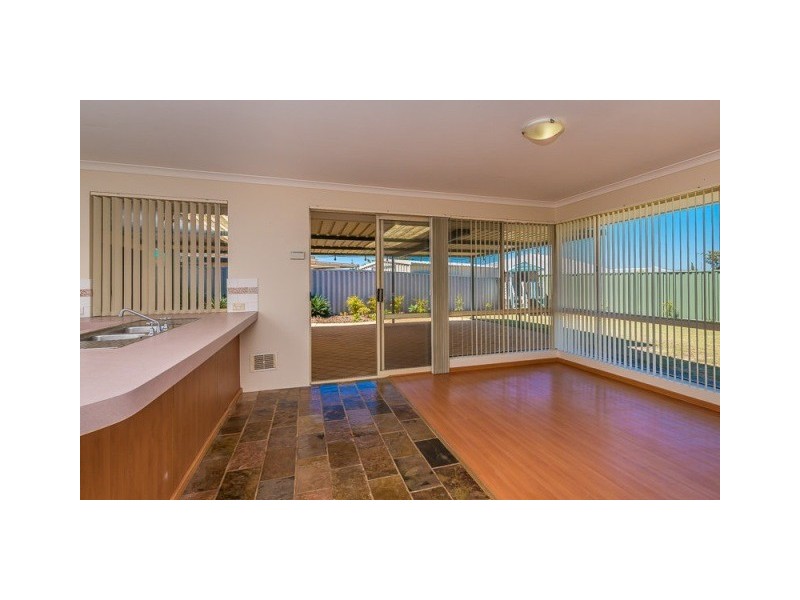 4 Kalix Elbow, Merriwa WA 6030