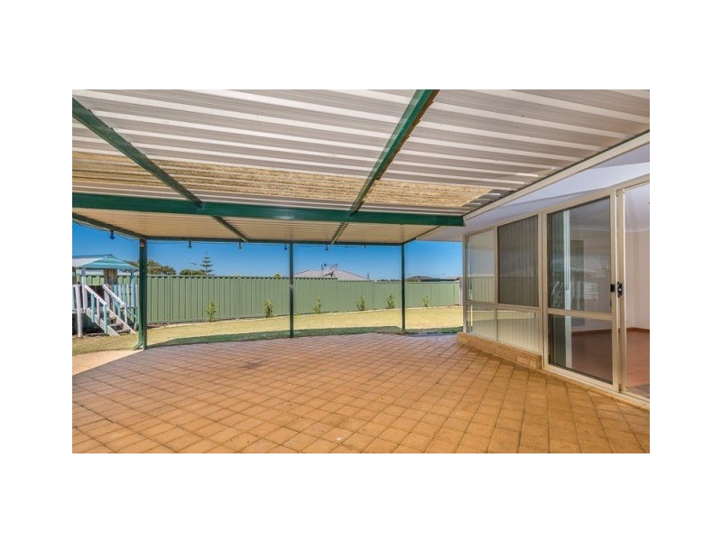 4 Kalix Elbow, Merriwa WA 6030