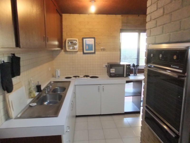 67 Bridgewater Drive, Kallaroo WA 6025