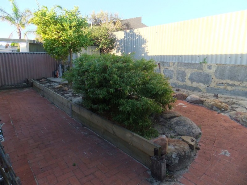 67 Bridgewater Drive, Kallaroo WA 6025