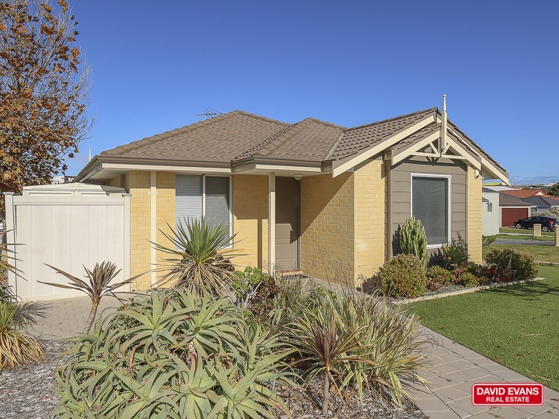 2 Garrett Way, Clarkson WA 6030