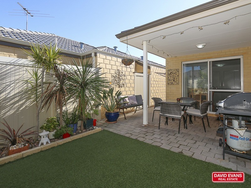 2 Garrett Way, Clarkson WA 6030