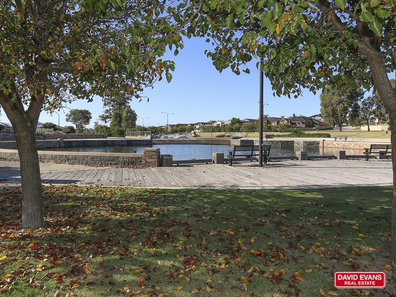 2 Garrett Way, Clarkson WA 6030